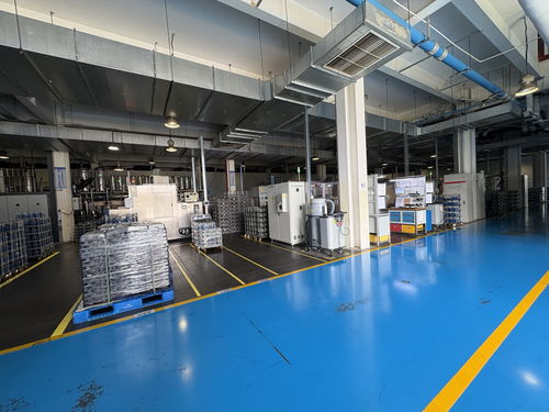 實探智元機(jī)器人落地工廠 三小時搬800箱，教育科技助力打通最后一百米